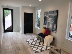 Living room of 822 Argonne Ave Midtown Atlanta